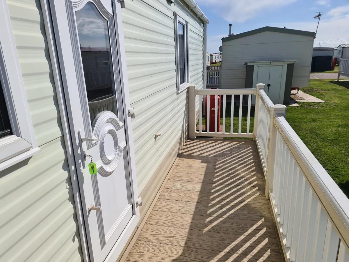 6 Berth Central Heated On The Chase Roxburgh Free Wifi Ingoldmells Bagian luar foto