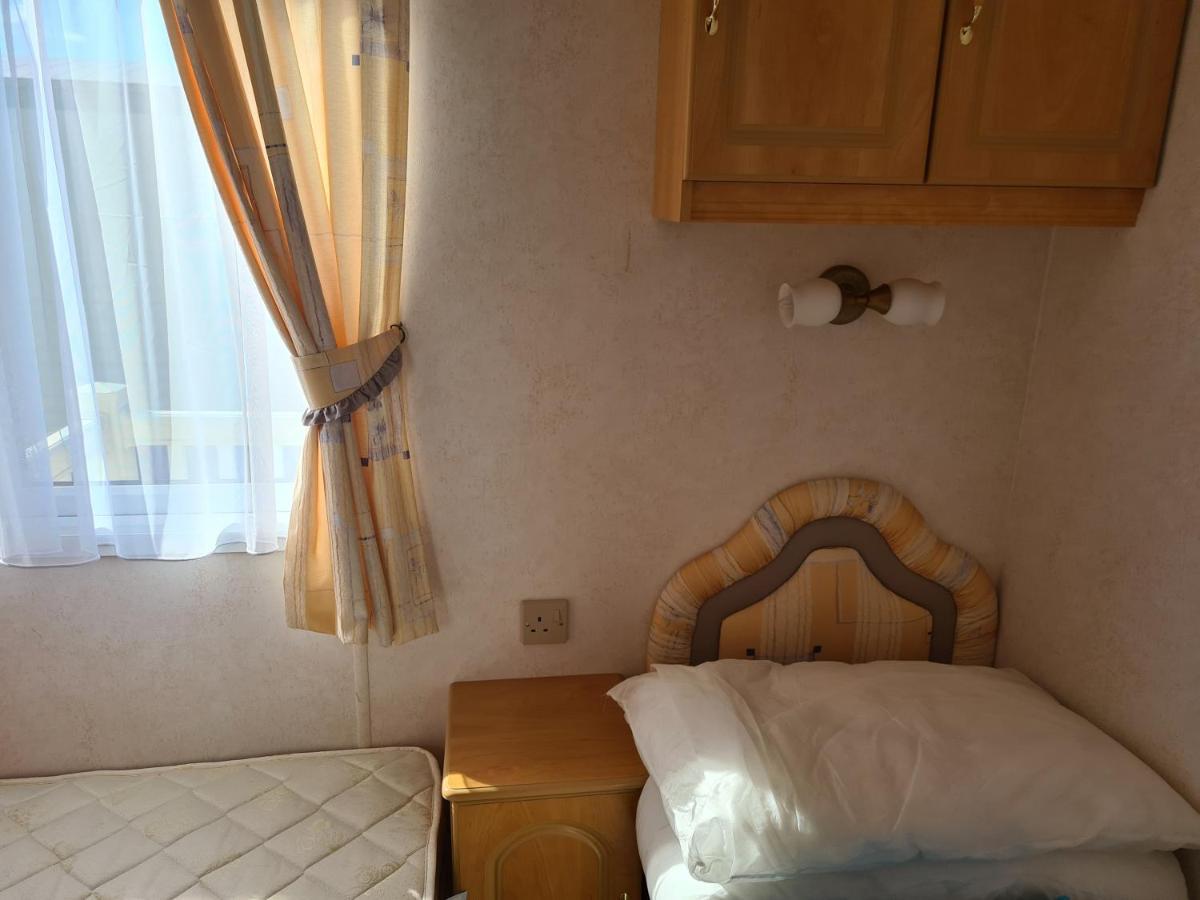6 Berth Central Heated On The Chase Roxburgh Free Wifi Ingoldmells Bagian luar foto