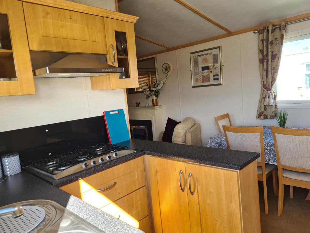 6 Berth Central Heated On The Chase Roxburgh Free Wifi Ingoldmells Bagian luar foto